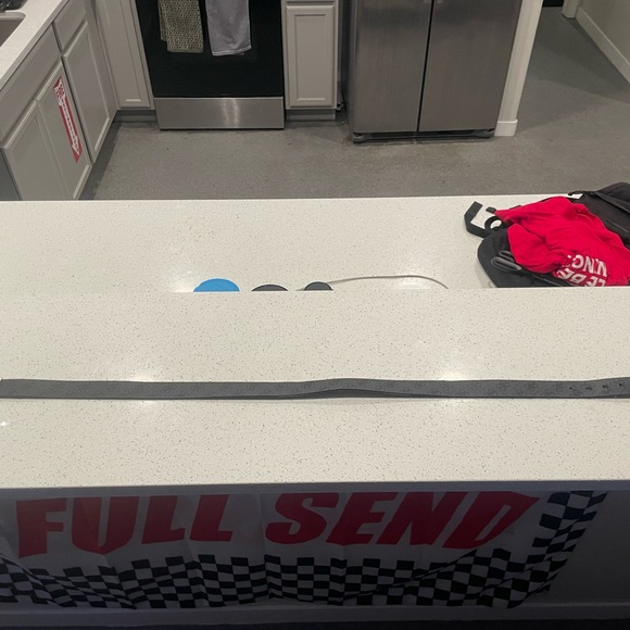 Gucci belt, dark brown front facing side, light brown interior facing side. - Picture 3 of 5